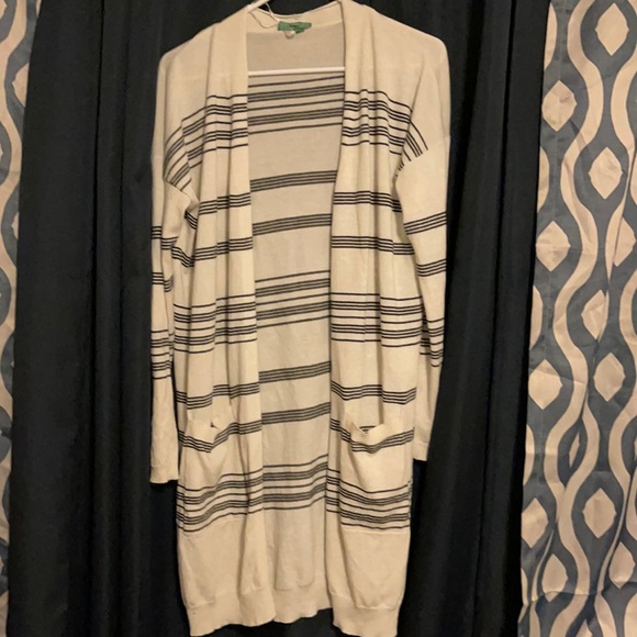 Long Sweater - Picture 1 of 2